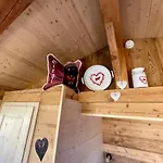 Tiny House Singer - Contactless Check-in - Sauna 木屋 *