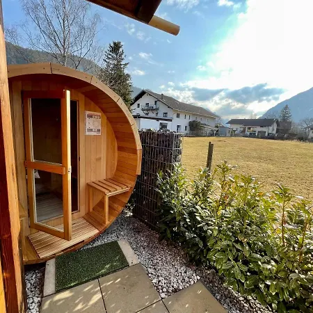 Tiny House Singer - Contactless Check-in - Sauna